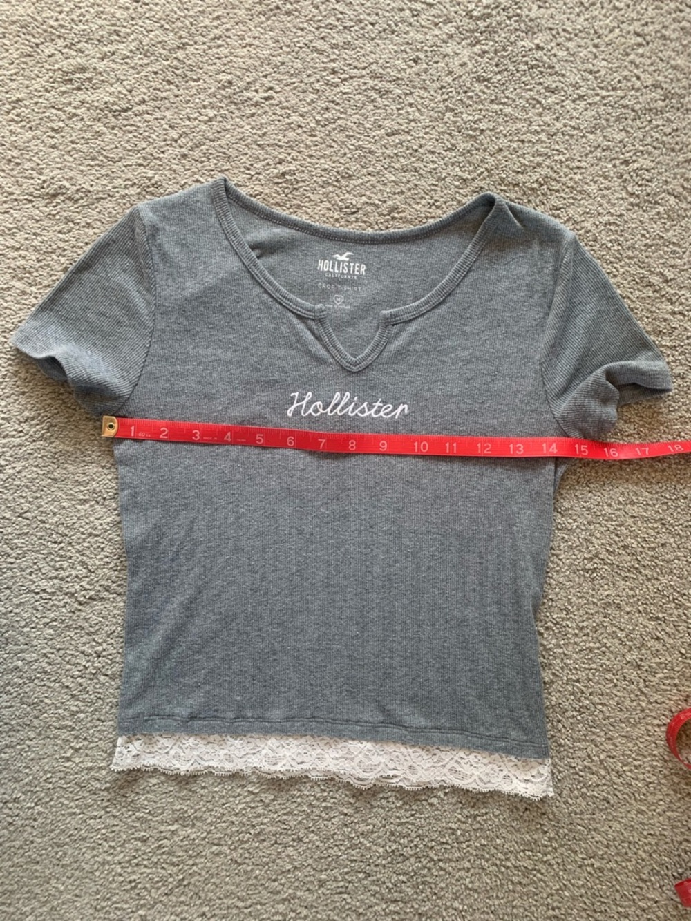 Hollister crop T shirt Gray Short Sleeve Tee with white Lace Hem - Picture 6 of 6